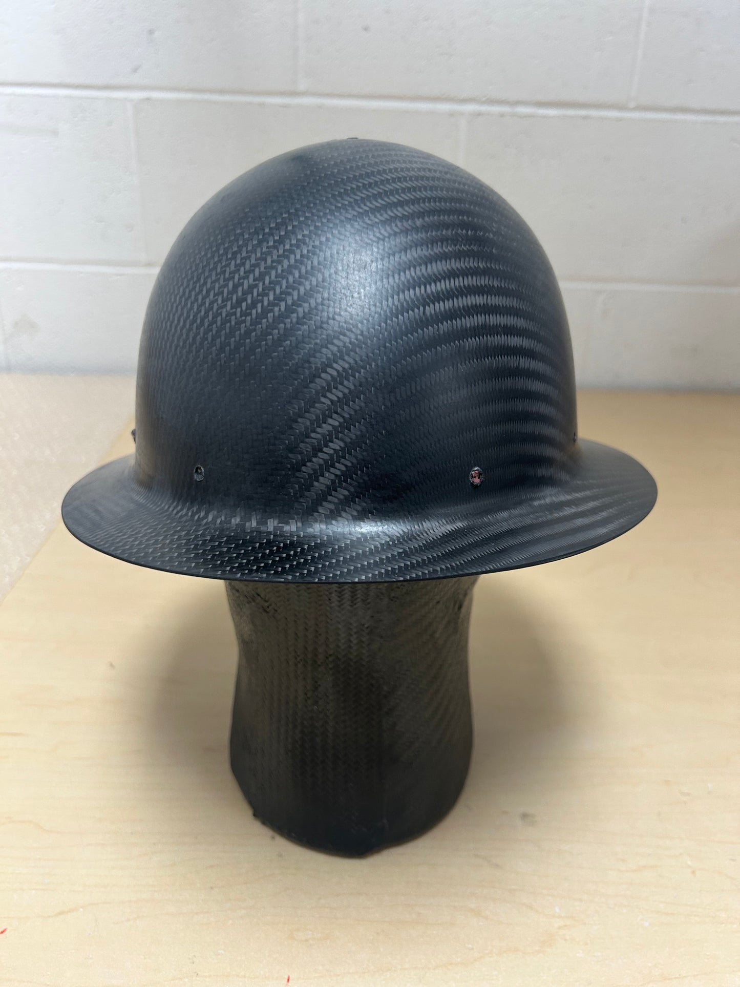 Cosmetic Blemish, CARBON SEMI-GLOSS FULL BRIM WITH CANADA FLAG
